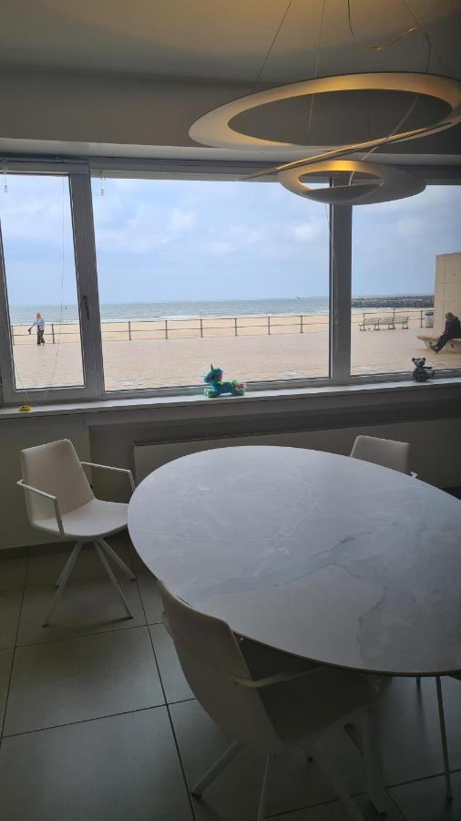 Frontaal Gelijkvloers Seaview 80M² 2 Slp Oostende Exterior foto